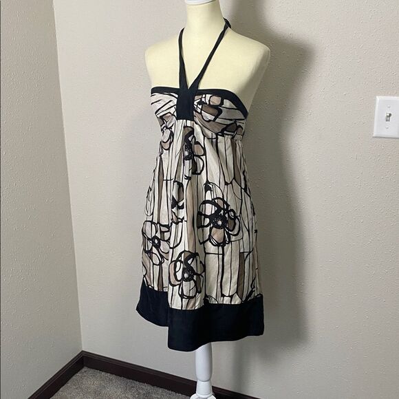 BCBGMaxAzria 100% Silk Floral Halrer Top Mini Party Dress Women's Size 4 - Picture 4 of 15